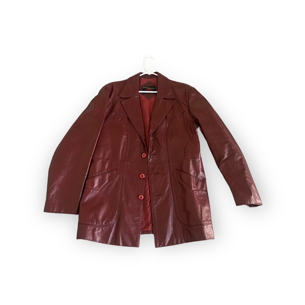 VINTAGE 70’s Leather Coat (Fantastic Vintage)